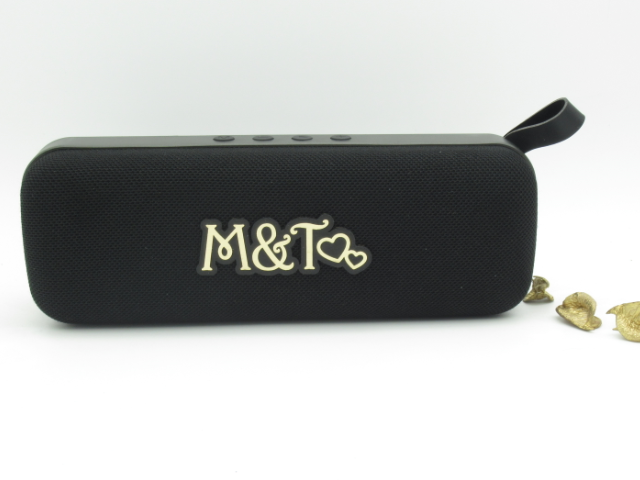 רמקול איכותי ועוצמתי עם חריטה אישית